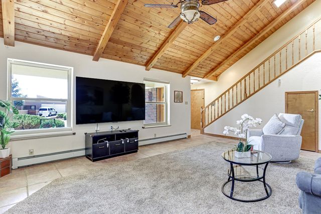 2712 Eastridge Drive NE, Albuquerque, NM 87112