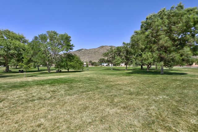 2712 Eastridge Drive NE, Albuquerque, NM 87112