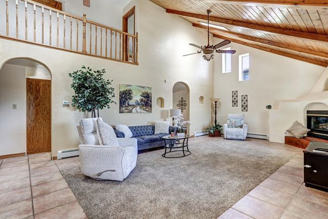 2712 Eastridge Drive NE, Albuquerque, NM 87112