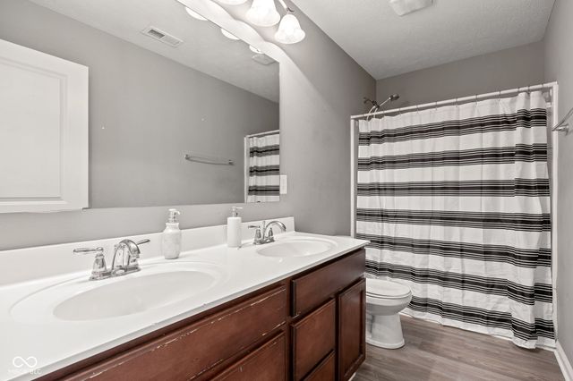 13697 Van Buren Place, Fishers, IN 46038