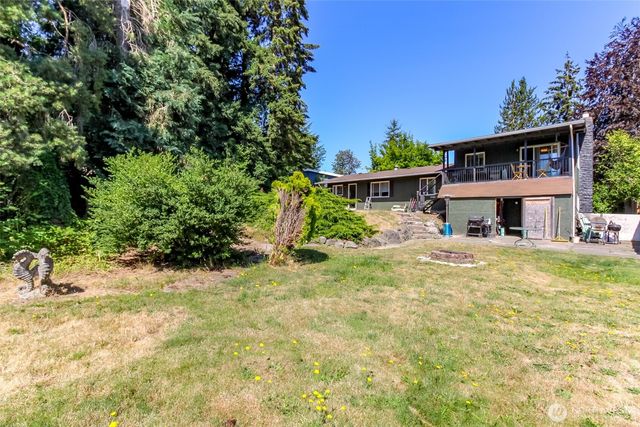 2633 Lake Youngs Court SE, Renton, WA 98058