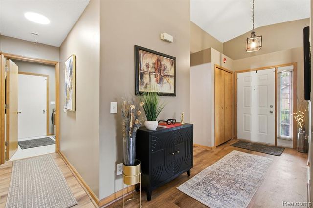 2223 Fairway Circle, Canton, MI 48188