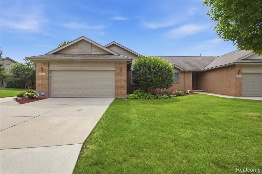 2223 Fairway Circle, Canton, MI 48188