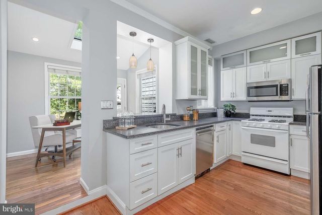 1164 5TH ST NE, Washington, DC 20002