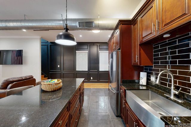 609 Sturgeon Dr, San Marcos, TX 78666