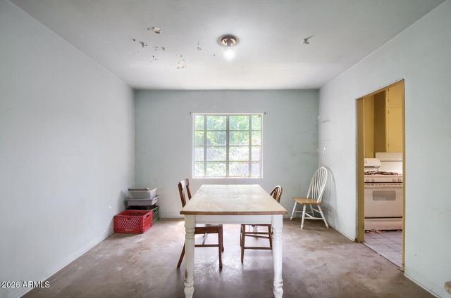 1117 S ASH Avenue, Tempe, AZ 85281