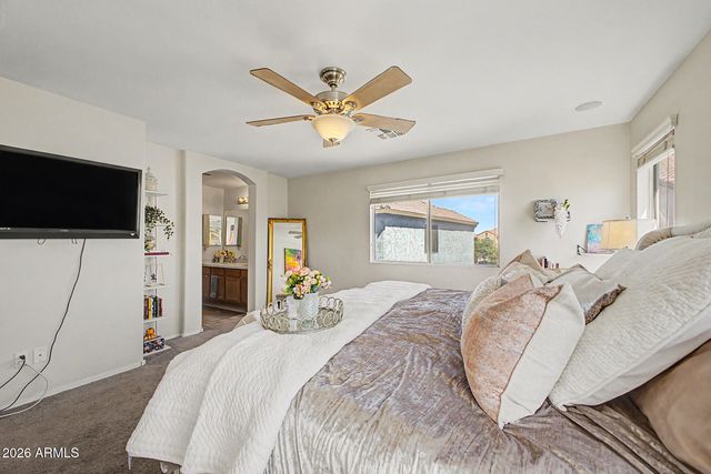 1166 E ALTADONNA Street, San Tan Valley, AZ 85140