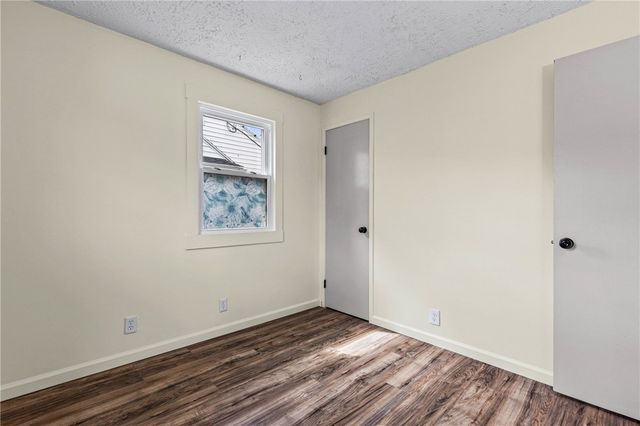 157 Ashwood Drive, Rochester, NY 14609