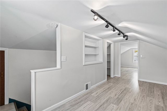 157 Ashwood Drive, Rochester, NY 14609