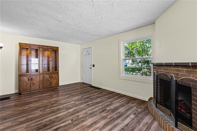 157 Ashwood Drive, Rochester, NY 14609