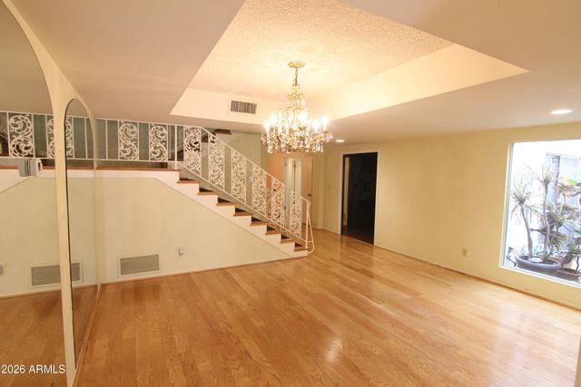 6915 E Glenrosa Avenue, Scottsdale, AZ 85251
