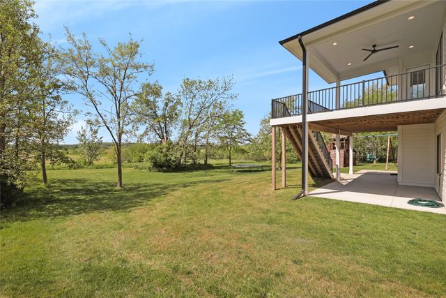 1401 W 14th Avenue, Indianola, IA 50125