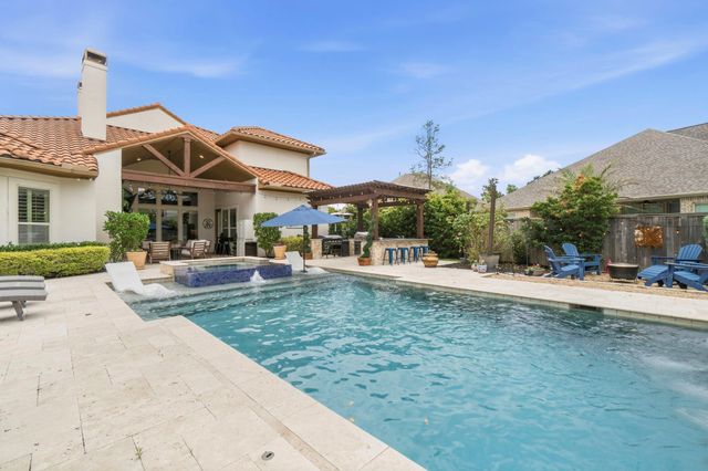 131 Pacific Grove Drive, Montgomery, TX 77316