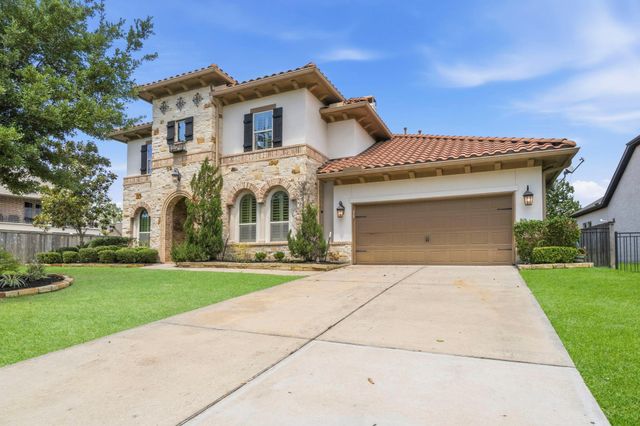 131 Pacific Grove Drive, Montgomery, TX 77316