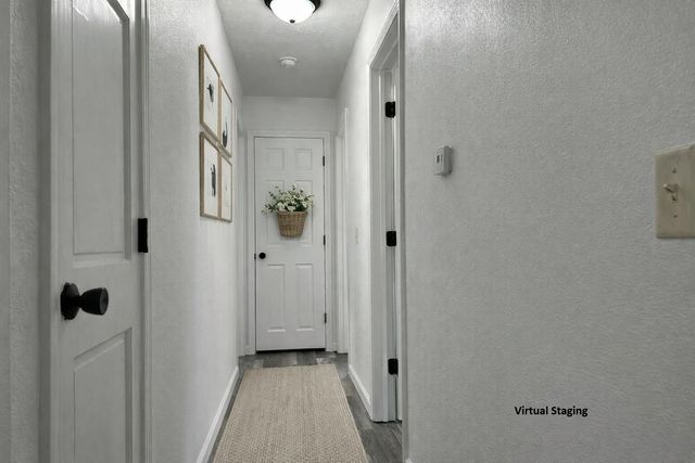 1253 S Belcrest Avenue, Springfield, MO 65804