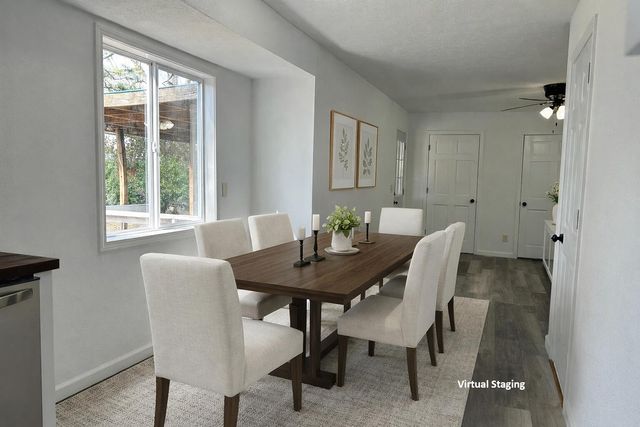 1253 S Belcrest Avenue, Springfield, MO 65804