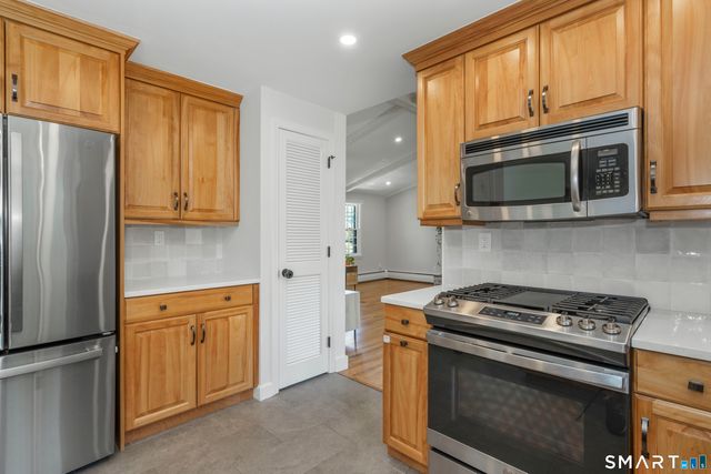 80 Westminster Drive, West Hartford, CT 06107