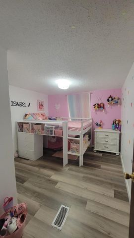 9197 S S Rocky Creek Rd, Cottonwood, AL 36320