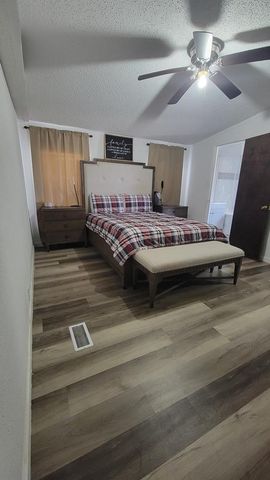 9197 S S Rocky Creek Rd, Cottonwood, AL 36320