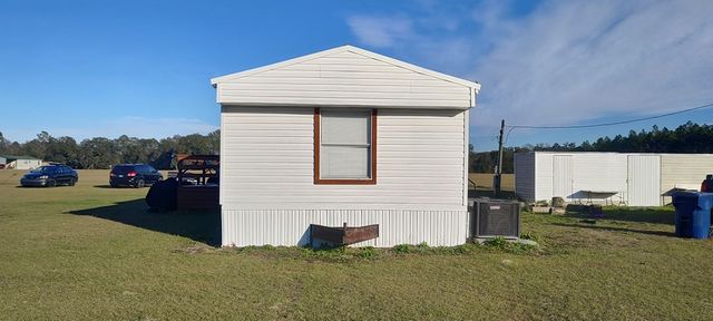 9197 S S Rocky Creek Rd, Cottonwood, AL 36320