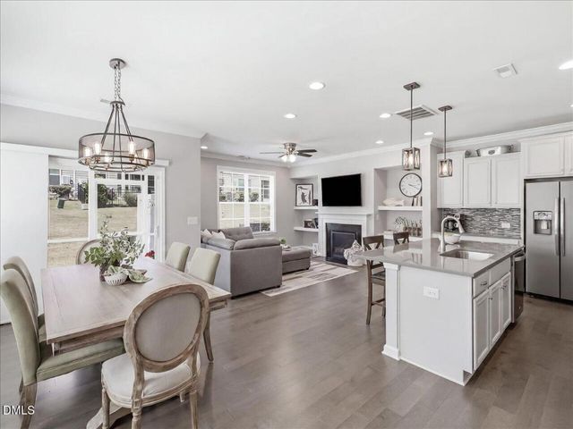 846 Salem Pointe Place, Apex, NC 27523