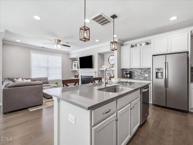 846 Salem Pointe Place, Apex, NC 27523