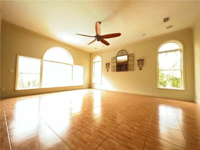 133 Yellow Bluff Lane, Brunswick, GA 31521