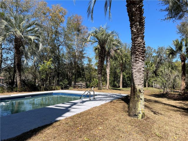 133 Yellow Bluff Lane, Brunswick, GA 31521