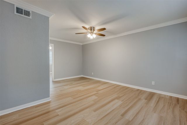 4427 Holland Avenue 201, Dallas, TX 75219