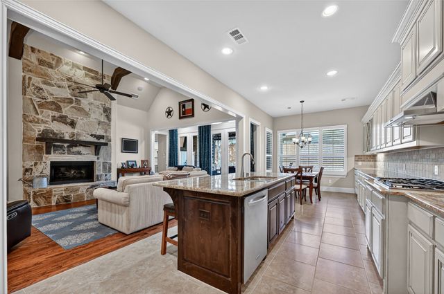 1325 Verbena Lane, Lantana, TX 76226