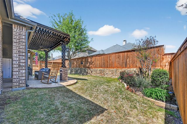 1325 Verbena Lane, Lantana, TX 76226