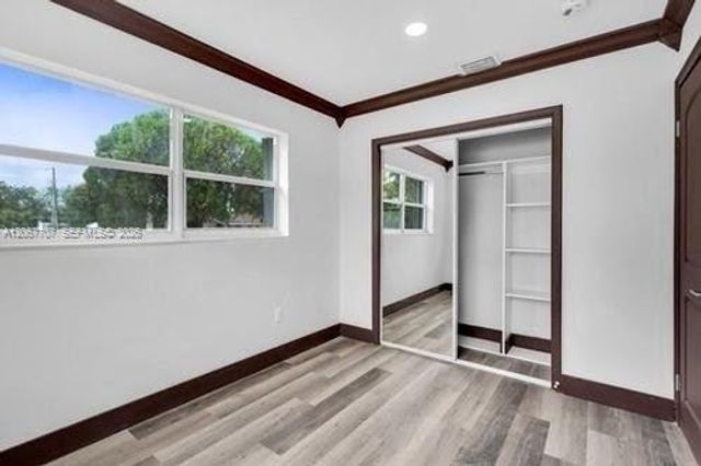 18011 NW 6th Place 0, Miami Gardens, FL 33169