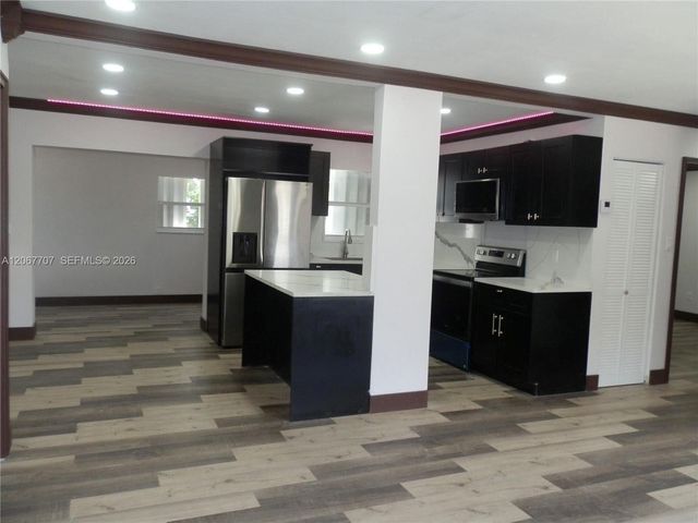 18011 NW 6th Place 0, Miami Gardens, FL 33169