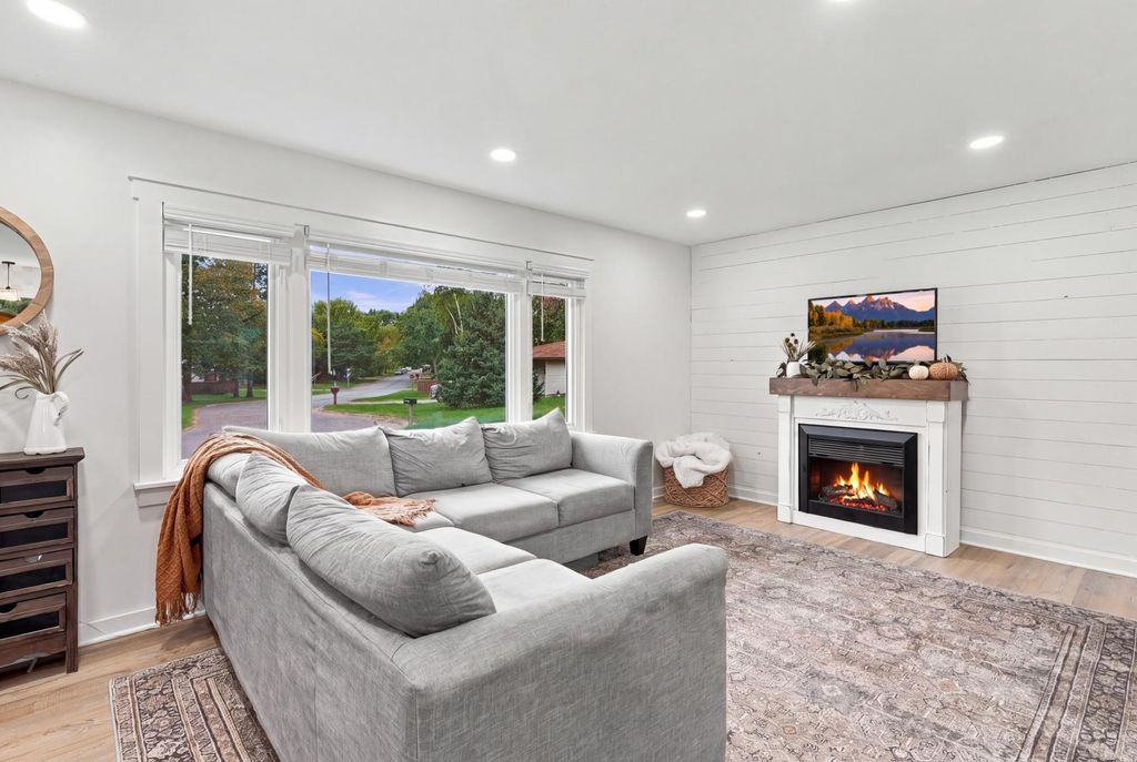 2029 Opal Place, Eagan, MN 55122 — photo 4