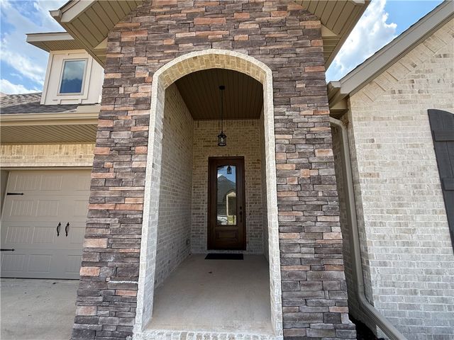 1331 Cullinan Street, Centerton, AR 72719