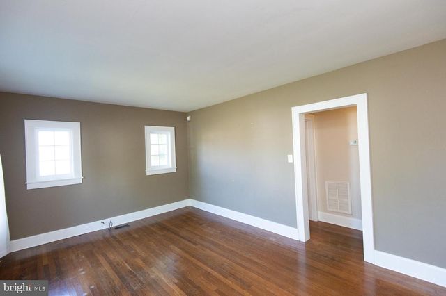 305 NORTH MAIN ST, Hurlock, MD 21643