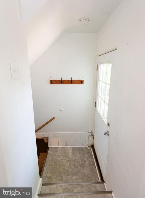 Image 37 of property listing at 305 NORTH MAIN ST, Hurlock, MD 21643
