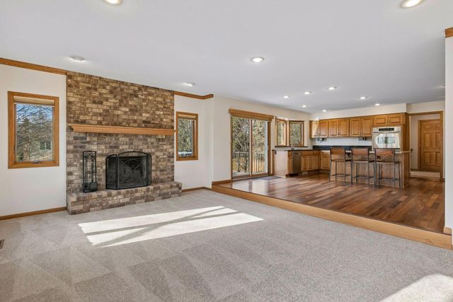 13425 35th Place N, Plymouth, MN 55441