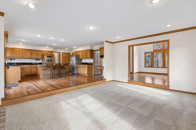 13425 35th Place N, Plymouth, MN 55441