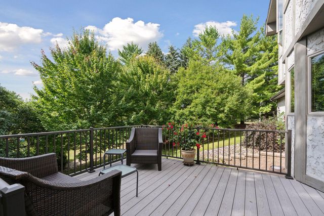 13425 35th Place N, Plymouth, MN 55441