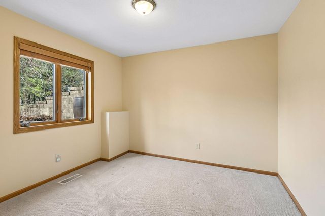 13425 35th Place N, Plymouth, MN 55441