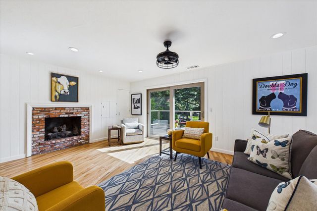 3255 Buttermilk Lane, Arcata, CA 95521