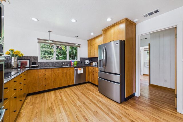 3255 Buttermilk Lane, Arcata, CA 95521