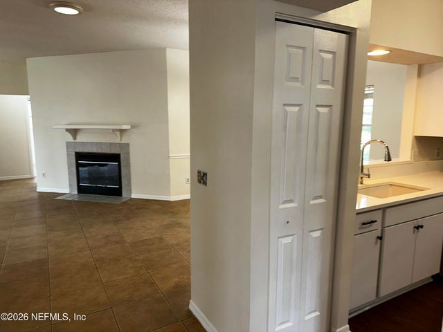 6160 CHAMBORE Court, Jacksonville, FL 32256
