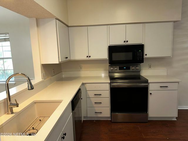 6160 CHAMBORE Court, Jacksonville, FL 32256