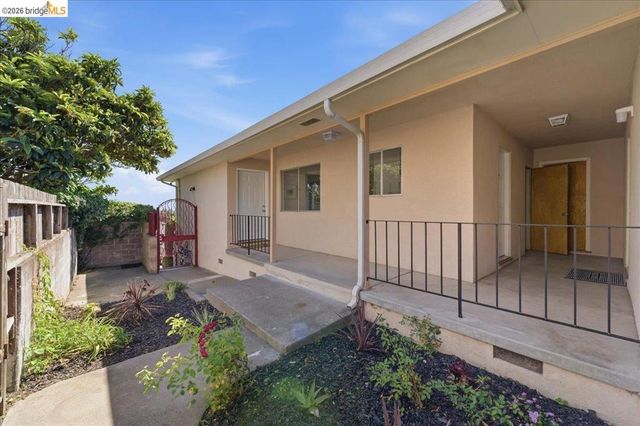 1808 Key Blvd, El Cerrito, CA 94530
