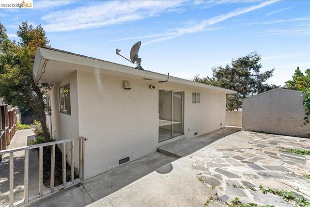 1808 Key Blvd, El Cerrito, CA 94530