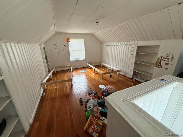 15900 Coram Street, Detroit, MI 48205