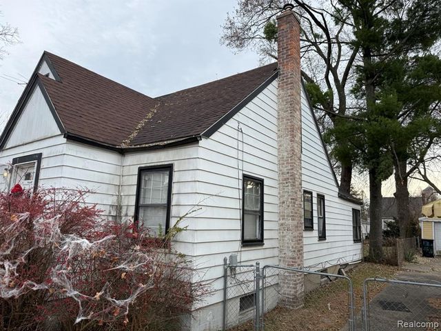 15900 Coram Street, Detroit, MI 48205