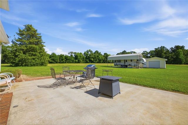 80 McFry Lane NE, Rome, GA 30161